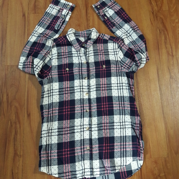 Not Such a Mystery Bundle Box Lot of 6 Womens Tops - Picture 6 of 8